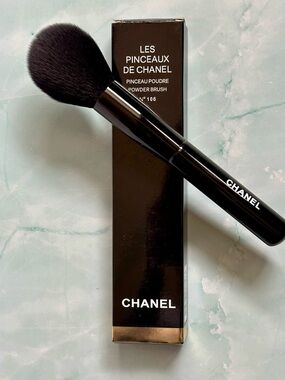 CHANEL LES PINCEAUX DE CHANEL Precision Powder Brush N°106 NEW In Box